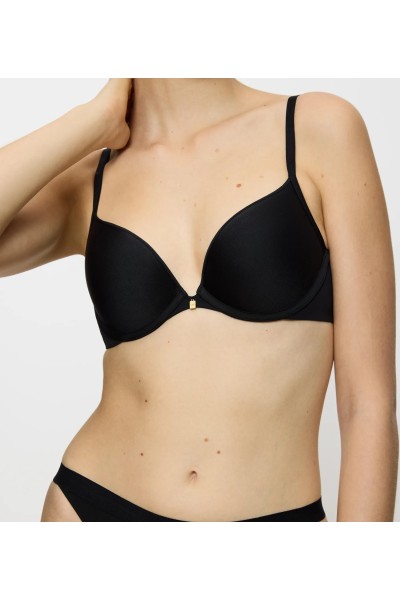 Body Make-Up Essentials WHU