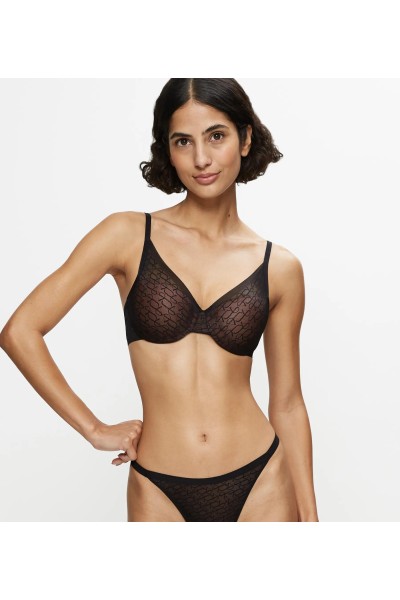 Triumph Signature Sheer WHP EX