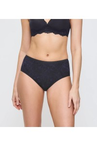 Amourette Charm T Maxi02