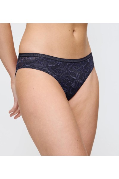 Amourette Charm T Brazilian01